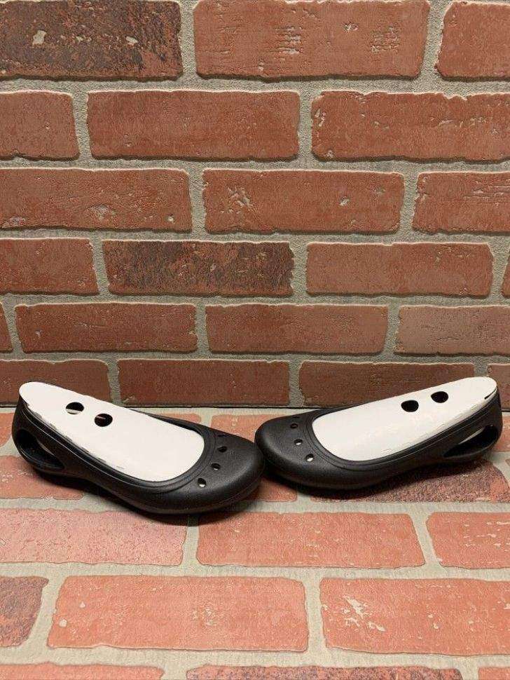 Балетки Жіночі Crocs Kadee Flat Black — фото 3