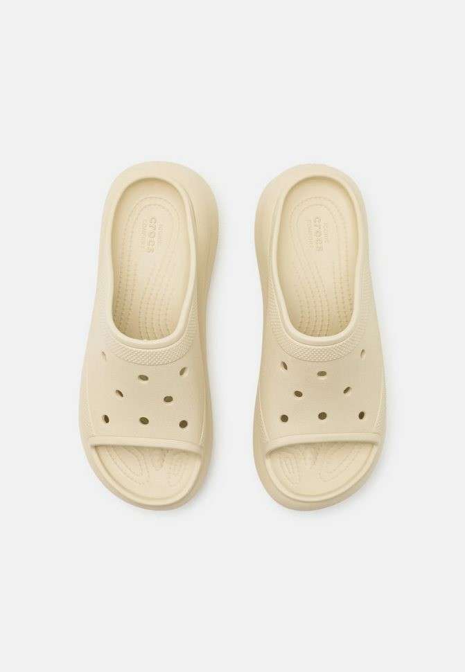 Жіночі шльопанці Crocs Classic Crush Platform Slide Bone — фото 11