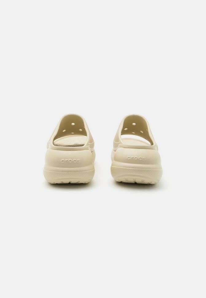 Жіночі шльопанці Crocs Classic Crush Platform Slide Bone — фото 10