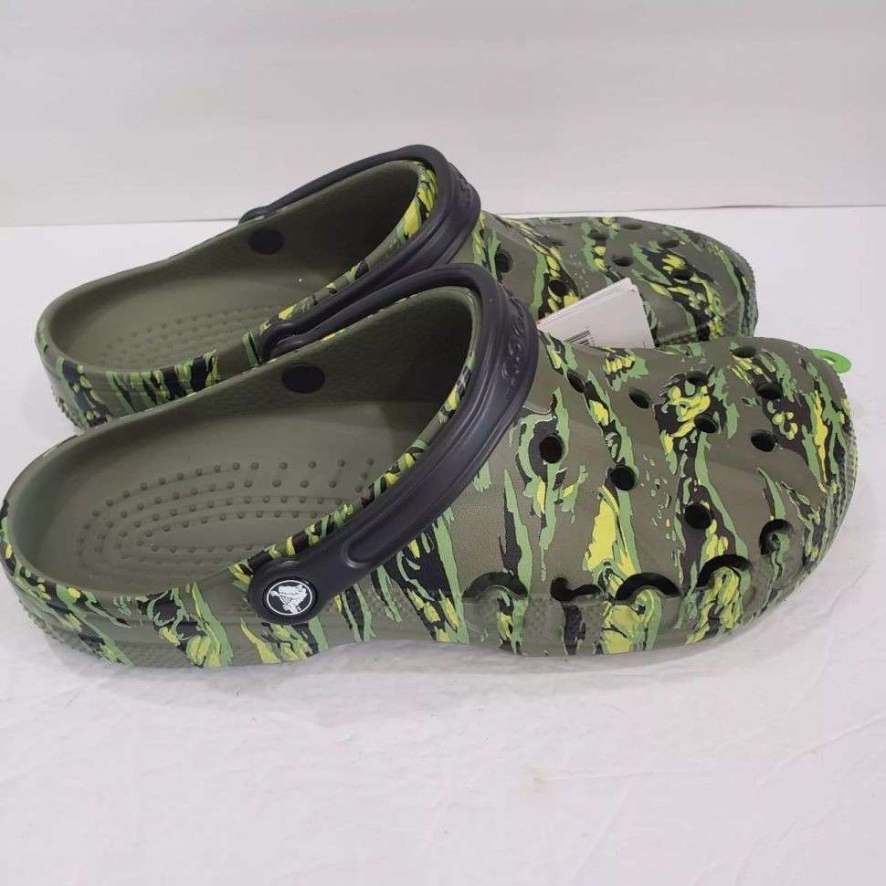 Чоловічі Crocs Baya Seasonal Printed Clog Tiger Camo — фото 11