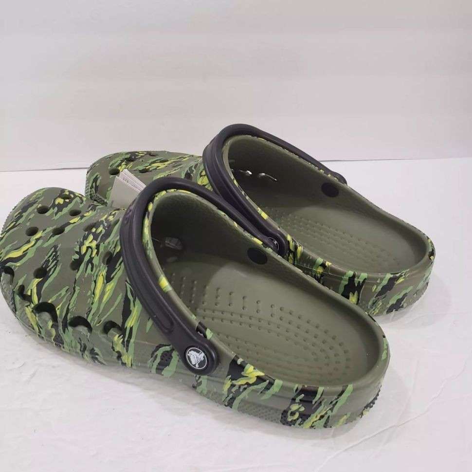 Чоловічі Crocs Baya Seasonal Printed Clog Tiger Camo — фото 14
