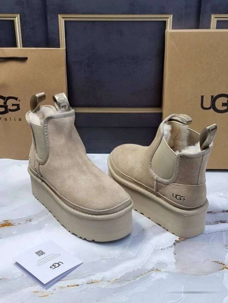 Жіночі UGG Платформа Ньюмел Чоботи Замша з Пасками Neumel Chelsea Platform Beige — фото 8