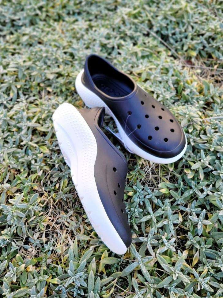 Чоловічі Crocs Кросівки Чорні Classic Sneaker black\chalk — фото 3