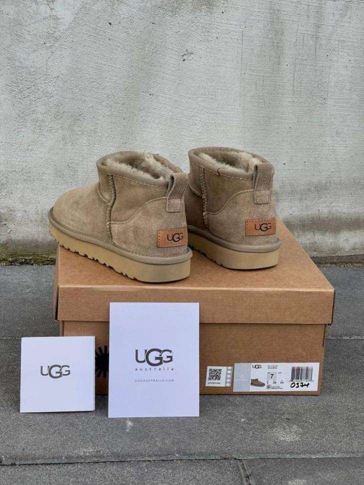 Жіночі UGG Ультра Міні Хакі Замшеві Classic Ultra Mini Khaki Suede — фото 14