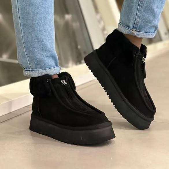 Жіночі UGG Платформа Замша Чорні з Змійкою Funkette Boot Black — фото 6