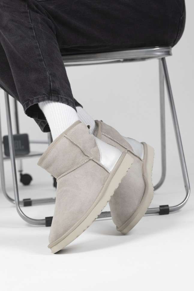Жіночі UGG Міні Замш Беж-Молочні Mini Beige Suide Chromium — фото 8