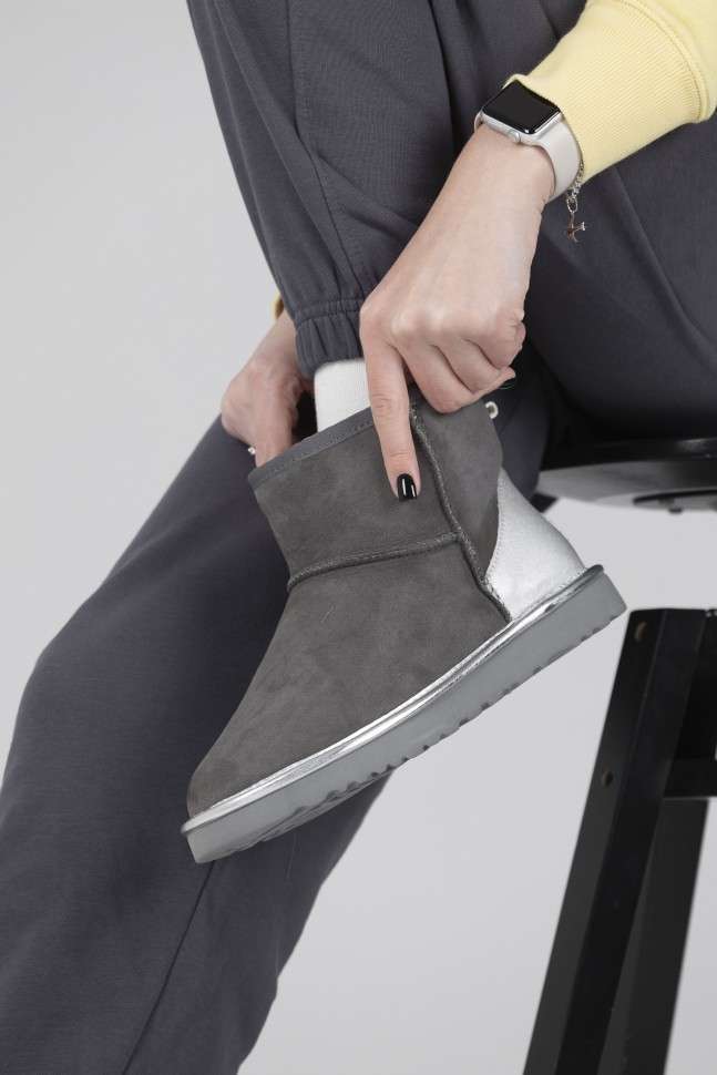 Жіночі UGG Міні Сірі Замша Металлік Classic Mini Grey Chromium — фото 14