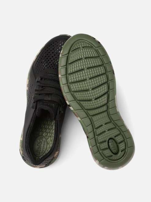 Чоловічі кросівки Crocs LiteRide Printed Camo Pacer Black/Multi — фото 4