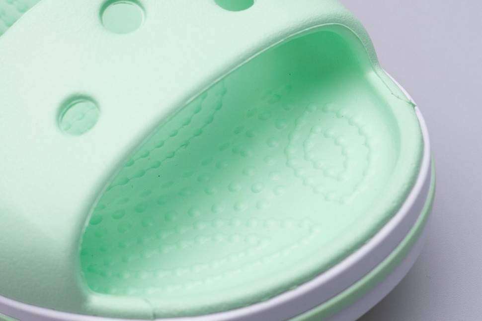 Дитячі сандалії для дівчинки Crocs Crocband Sandal Neon Mint — фото 6
