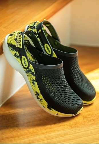 Crocs Лайтрайд Клог Чорні LiteRide Clog 360 Marbled Black/Citrus — фото 9