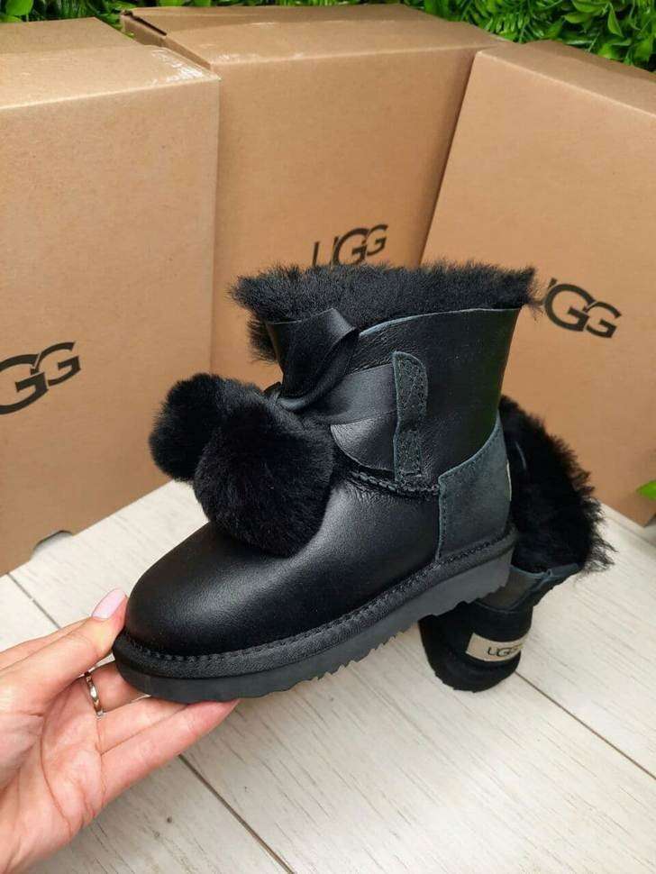 UGG Дитячі Чорні Шкіряні з Бубонами AUSTRALIA GITA BOOT FOR KIDS BLACK — фото 1
