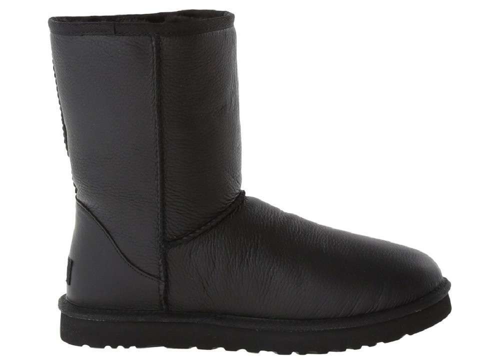 Жіночі UGG Середні Шкіряні Чорні Classic Short II Black Leather