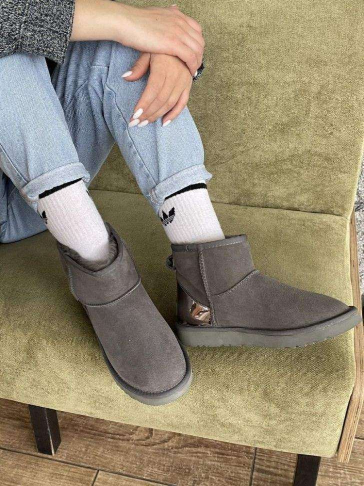 Жіночі UGG Міні Сірі Замша Металлік Classic Mini Grey Metallic — фото 15