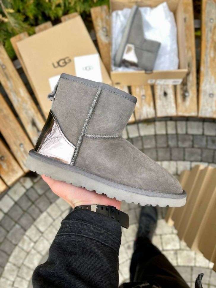 Жіночі UGG Міні Сірі Замша Металлік Classic Mini Grey Metallic — фото 8