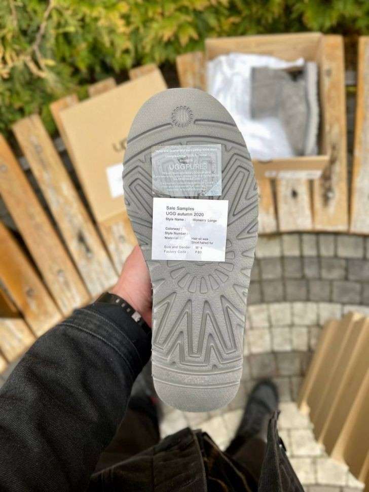 Жіночі UGG Міні Сірі Замша Металлік Classic Mini Grey Metallic — фото 9