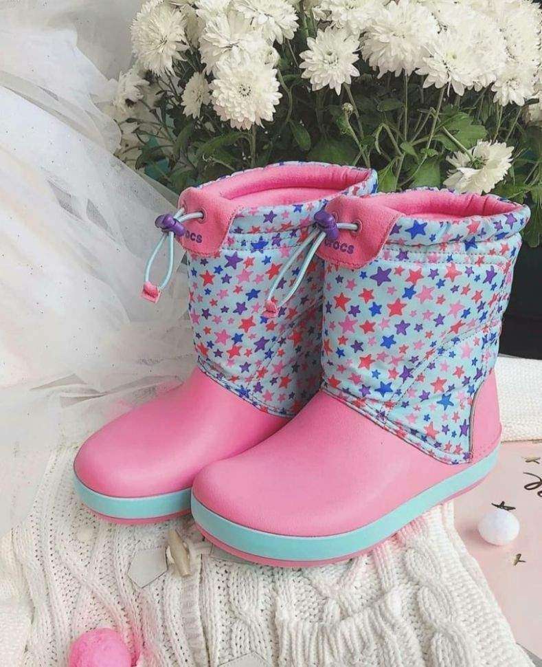 Сапоги Crocs Рожеві Crocband Lodge Point Graphic Winter Boot ce Blue/Pink Lemonade — фото 4