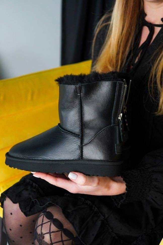 Жіночі UGG Міні Шкіряні з Змійкою Mini Australia Zip Black Leather — фото 14