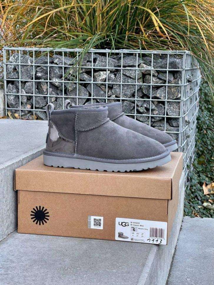 Жіночі UGG Ультра Міні Замш Сірі з Лак п'яткою Ultra Mini Grey Suede — фото 10