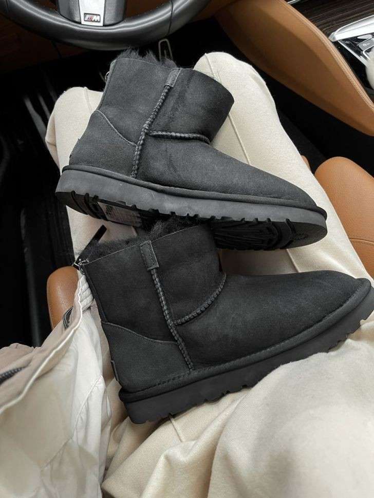 Жіночі UGG Чорні Замша Змійка Mini Zipper Black Suede Leather — фото 10