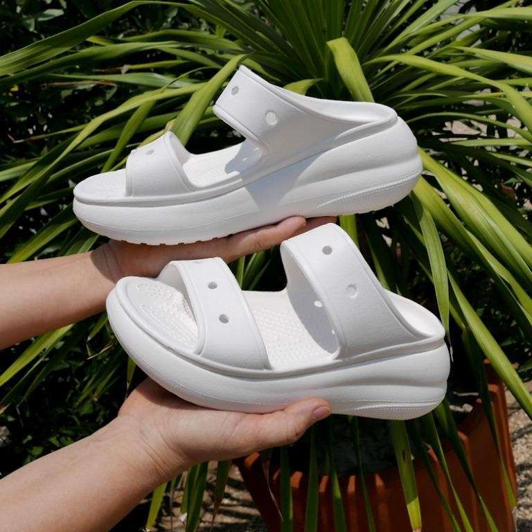 Жіночі шльопанці Crocs CLASSIC CRUSH Slide Sandal White — фото 3