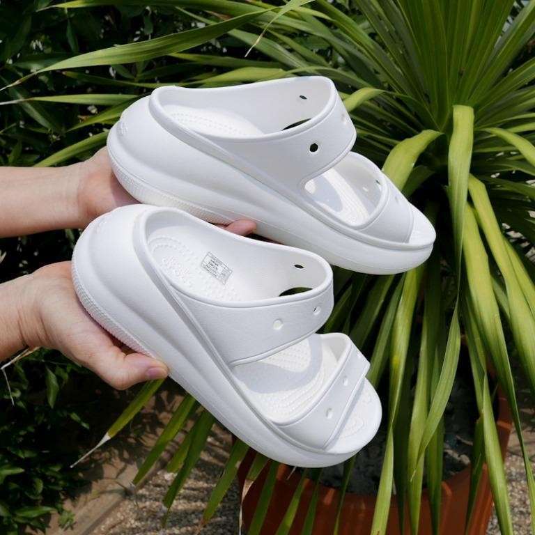 Жіночі шльопанці Crocs CLASSIC CRUSH Slide Sandal White — фото 4