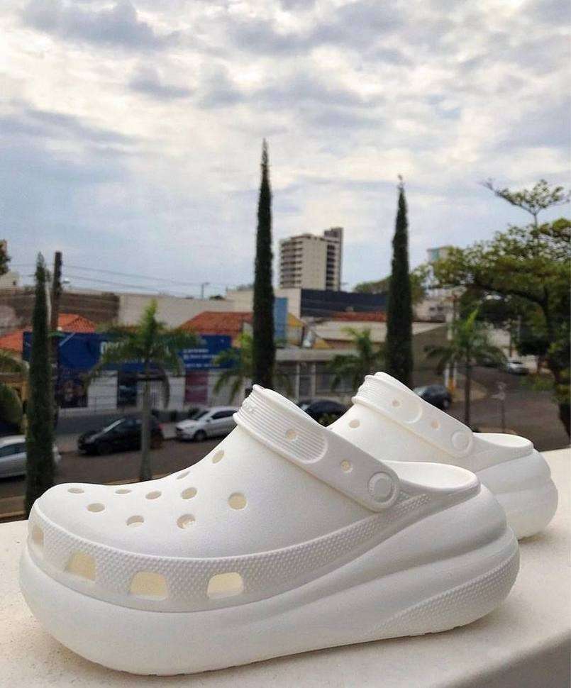 Жіночі Crocs Classic Crush Clog White — фото 4