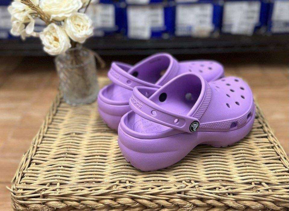 Жіночі Crocs Women's Classic Platform Clog Orchid — фото 3