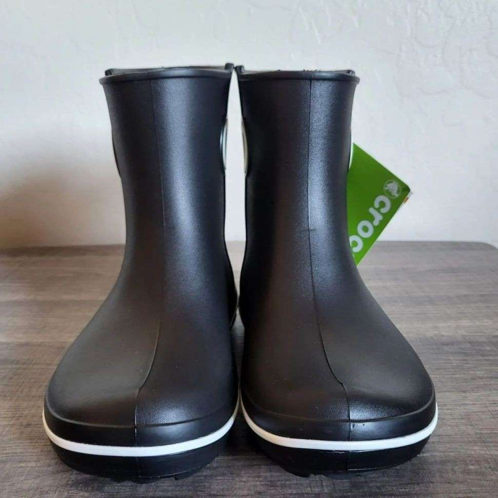 Жіночі гумові чоботи Crocs Women’s Jaunt Shorty Boot Black — фото 5