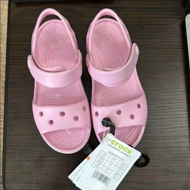 Дитячі сандалії для дівчинки Crocs Bayaband Sandal Ballerina Pink/Candy Pink — фото 4