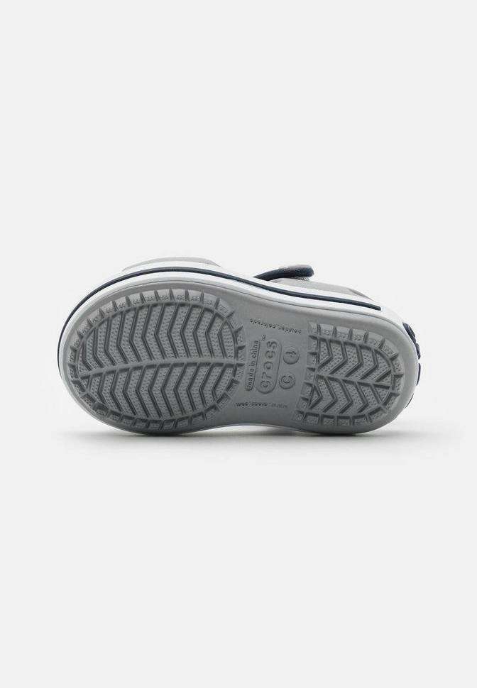 Дитячі сандалії для хлопчика Crocs Crocband Sandal Light Grey/Navy kids — фото 2