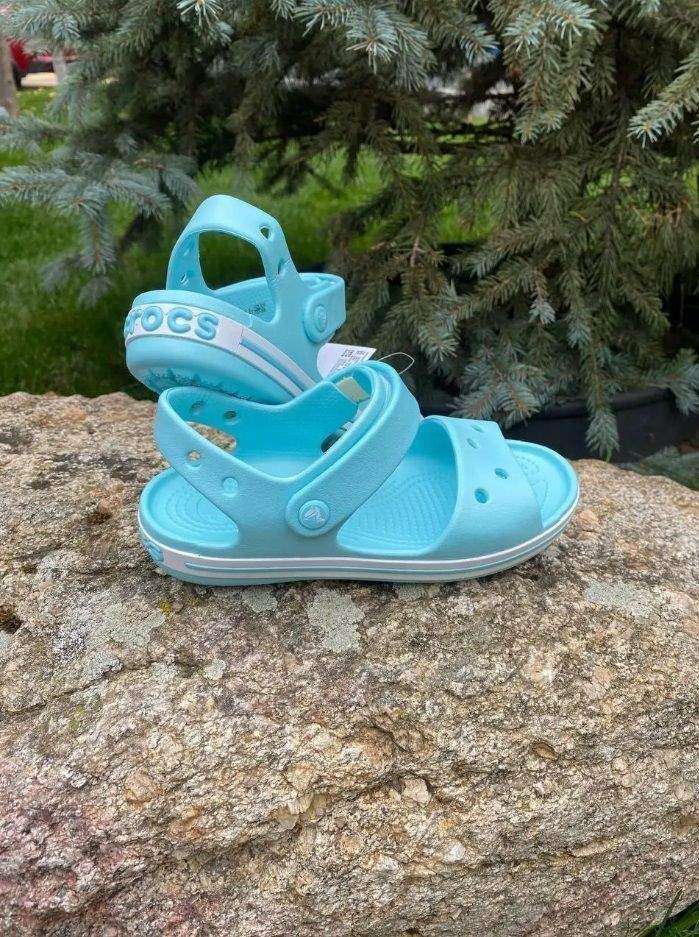 Дитячі сандалії для дівчинки Crocs Crocband Sandal Ice Blue/White — фото 3