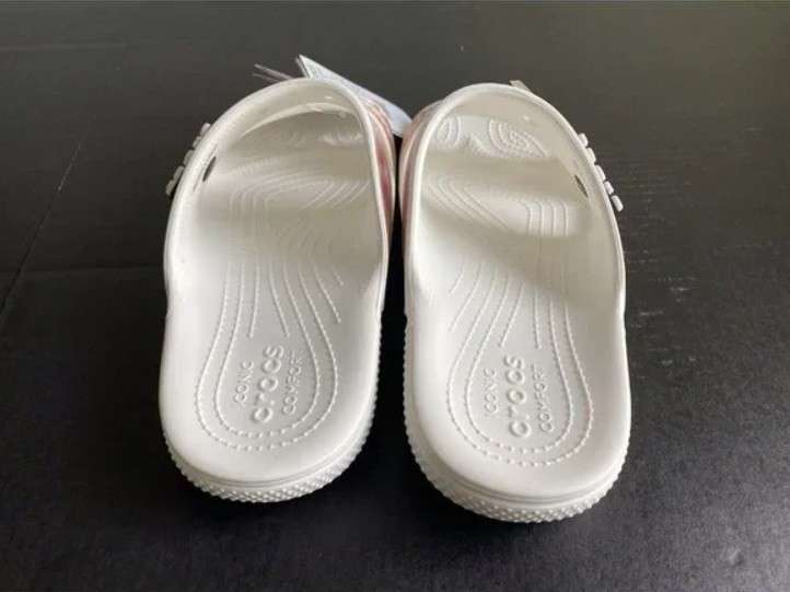 Жіночі шльопанці Crocs Classic Tiedye Graphic Sandal White — фото 9