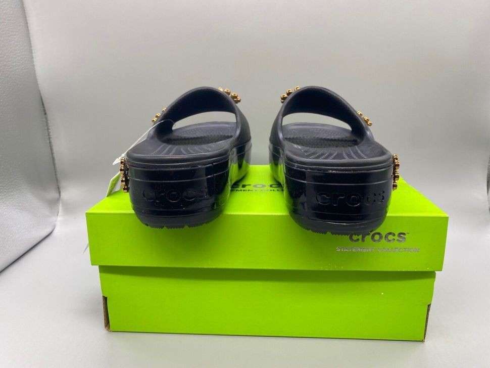 Жіночі шльопанці Crocs Women's Crocband Platform Metallic Blooms Slide Black — фото 6