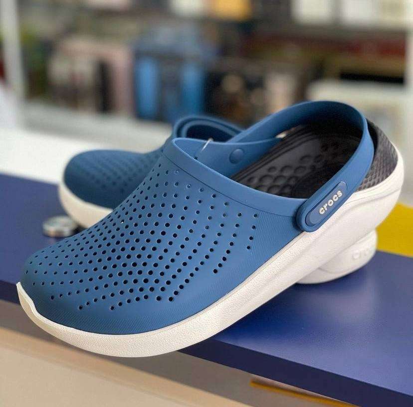 Чоловічі Crocs LiteRide Clog vivid blue/almost white — фото 3