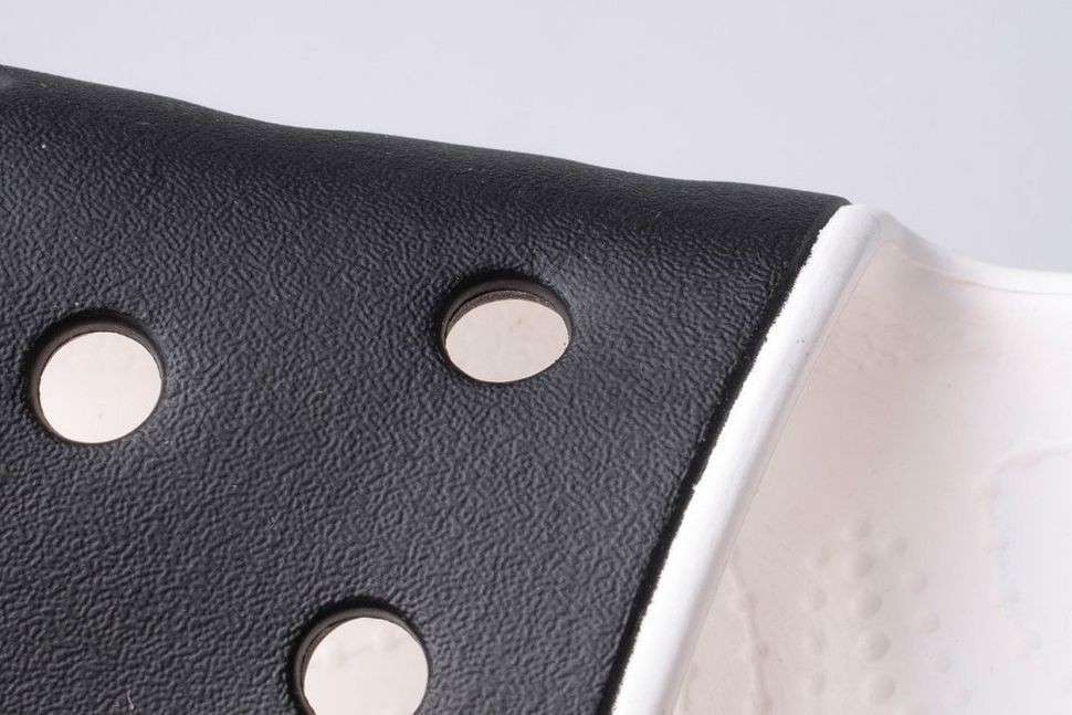 Жіночі шльопанці Crocs Classic Slide White Black — фото 3