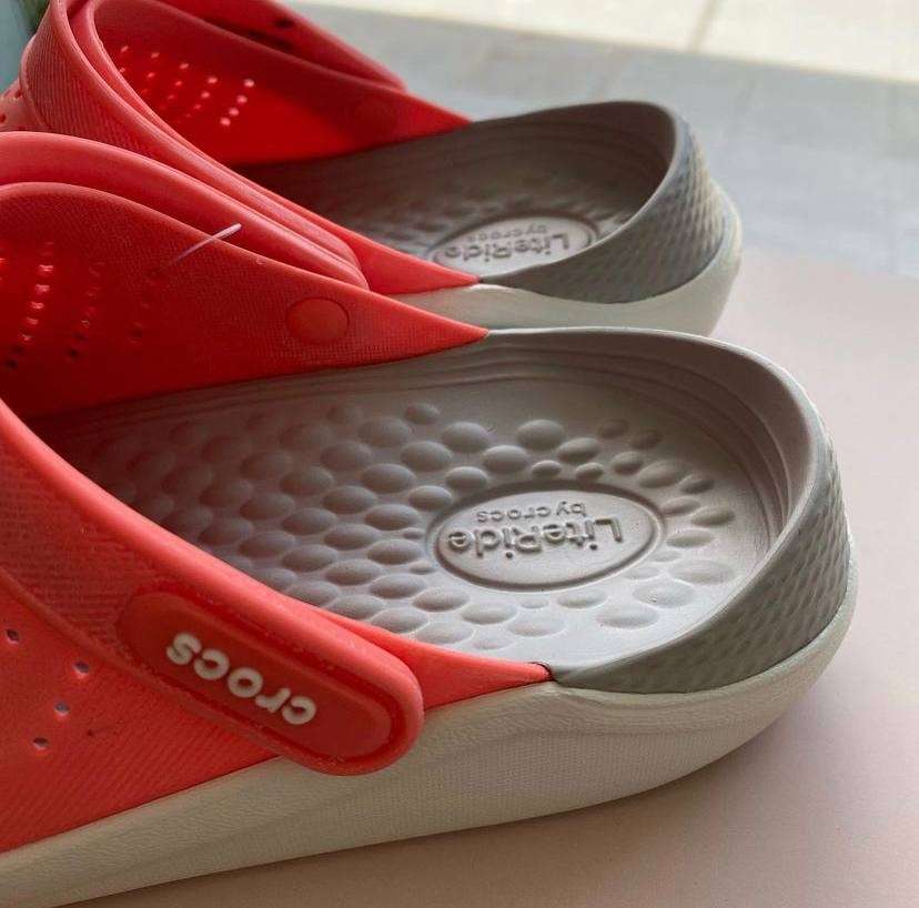 Чоловічі Crocs LiteRide Clog Fresco — фото 11