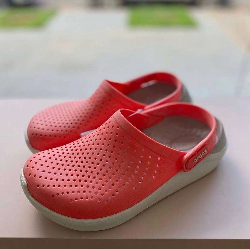 Чоловічі Crocs LiteRide Clog Fresco — фото 10
